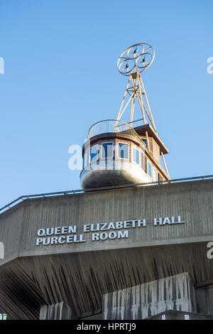 Queen Elizabeth Hall e la Purcell Room segno sulla Southbank, London, Regno Unito Foto Stock