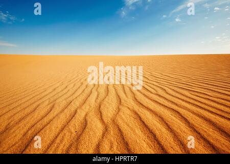 Dune di sabbia - giornata di sole nel deserto Foto Stock