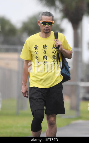 Jupiter, Florida, Stati Uniti d'America. Il 22 febbraio, 2017. Ichiro Suzuki (Marlins) MLB : Miami Marlins spring training camp di baseball in Jupiter, Florida, Stati Uniti . Credito: AFLO/Alamy Live News Foto Stock