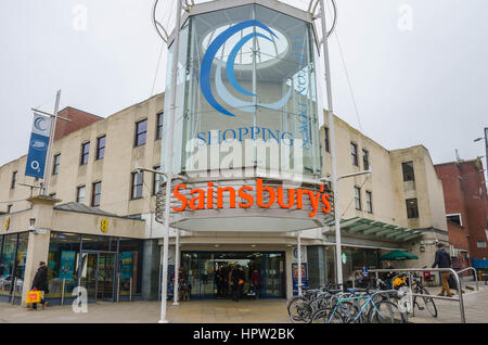 Clifton Down shopping centre su Whiteladies Road a Bristol. Foto Stock