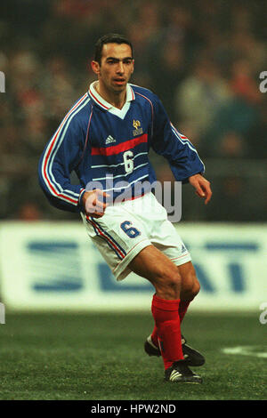 Il duo formato da youri djorkaeff Francia & INTER MILAN FC 03 Febbraio 1998 Foto Stock