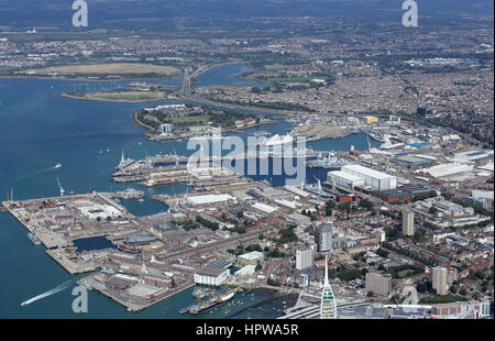 Vista aerea della zona di Portsmouth compresi alcuni dei grandi attrazioni. Foto Stock