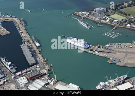 Vista aerea della zona di Portsmouth compresi alcuni dei grandi attrazioni. Foto Stock