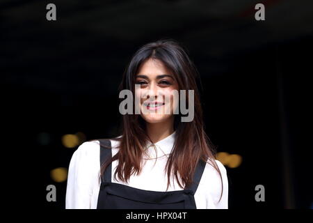 Roma, Italia. 24 Febbraio, 2017. Attrice italiana Valentina Lodovini durante il photocall per presentare i nuovi episodi di narrativa italiana Il Commissario Montalbano Credito: Matteo Nardone/Pacific Press/Alamy Live News Foto Stock