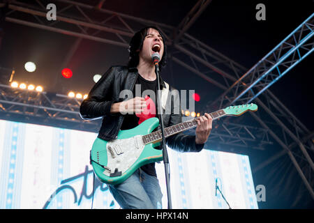 The Preseps - Ryan Jarman esibendosi dal vivo al Liverpool Sound City Festival maggio 2015 Foto Stock