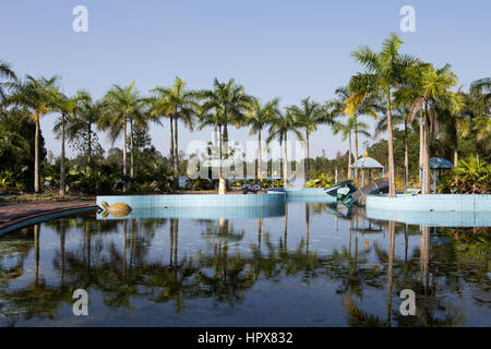 Abbandonato il parco acquatico in tinta, Vietnam Foto Stock