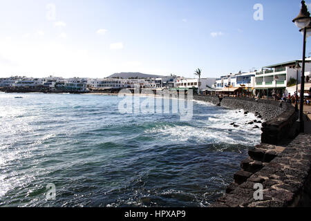 Settembre 18th, 2012, Playa Blanca, Lanzarote, Spagna - La città più meridionale dell'isola spagnola di Lanzarote, parte del comune di Yaiza. Foto Stock