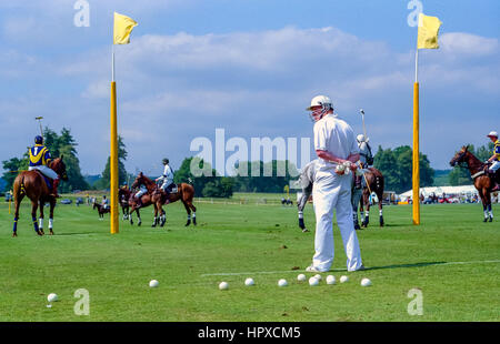 Un Kerry Imballatore sponsorizzato il polo del torneo al Cowdray Park, Easebourne, vicino a Midhurst in West Sussex: Ellerston v Jerudong Park. Foto Stock