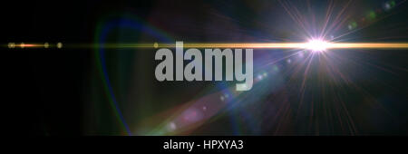 Banner con una luce brillante, striature chiare e colorate lens flare in un cielo scuro Foto Stock