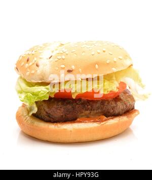 Grandi hamburger isolato su bianco Foto Stock