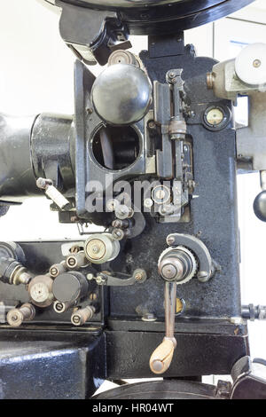 In un teatro è ancora un vecchio proiettore Foto Stock