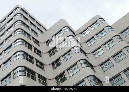 Guscio Haus, Shell Edificio, Berlino, classica modernità, design 1929, architetto Emil Fahrenkamp, Emil ,completato 1932. Foto Stock