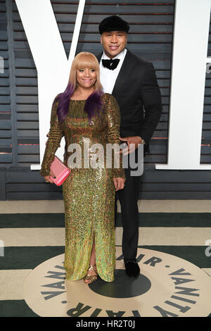 Ll Cool J e Simone Smith che arrivano al Vanity Fair Oscar Party a Beverly Hills, Los Angeles, Stati Uniti d'America. Foto Stock