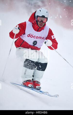 Hokkaido, Giappone. 26 Febbraio, 2017. Ikuma Horishima (JPN) Sci freestyle : uomini gobbe durante il 2017 Sapporo dei Giochi Invernali Asiatici a Bankei parco sci in Hokkaido, Giappone . Credito: AFLO SPORT/Alamy Live News Foto Stock