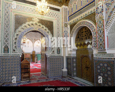 FEZ, in Marocco - novembre 30: all'interno della moschea di La vecchia parte della città di Fez il 30 novembre 2015 Foto Stock