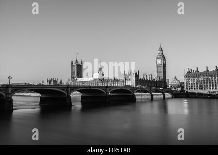 Casa del Parlamento in bianco e nero, Londra Foto Stock