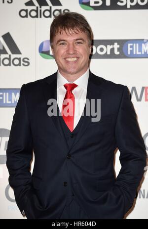 Direttore Jonny Owen assiste la premiere del Regno Unito di non prendere Me Home La storia del Galles di cammino alla semi-finale di UEFA Euro 2016, presso la Vue West End di Londra. Foto Stock