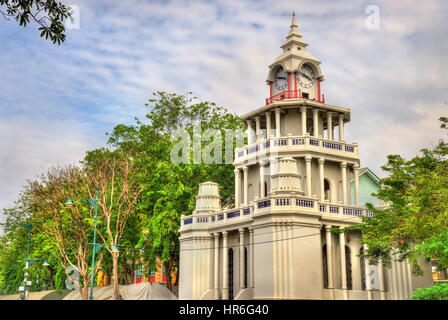 La torre del tamburo nella parte vecchia della città di Bangkok, Thailandia Foto Stock