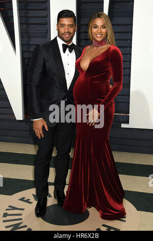 Beverly Hills, CA, Stati Uniti d'America. 26 Febbraio, 2017. 26 Febbraio 2017 - Beverly Hills, la California - Russell Wilson, Ciara. 2017 Vanity Fair Oscar Party a Wallis Annenberg Center. Photo credit: Byron Purvis/AdMedia Credito: Byron Purvis/AdMedia/ZUMA filo/Alamy Live News Foto Stock