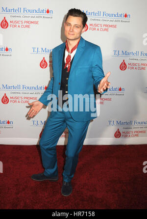 Nashville, TN, Stati Uniti d'America. 4 Ott 2014. 27 Febbraio 2017 - Nashville, Tennessee - Frankie Ballard. T.J. Martell Foundation 9 annuale successi di Nashville gala tenutosi presso l'Hotel Omni. Photo credit: Laura Farr/AdMedia Credito: Laura Farr/AdMedia/ZUMA filo/Alamy Live News Foto Stock