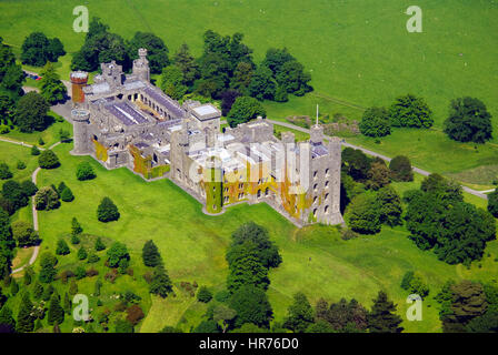 Aerial Penrhyn Castle, North West Wales. Foto Stock