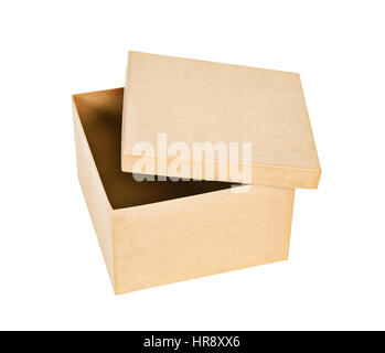 Brown riciclare carta box isolati su sfondo bianco, salvati percorso di clipping. Foto Stock