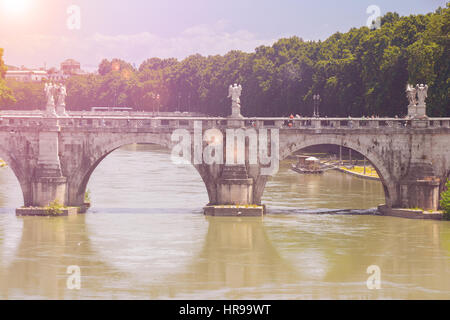 Sant Angelo ponte di Roma Foto Stock