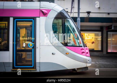 Birmingham Tram, Corporation Street di Birmingham, Regno Unito Foto Stock