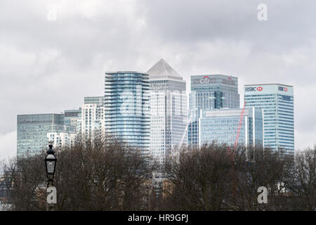 Canary Wharf, Londra, uno della città due centri finanziari. Foto Stock