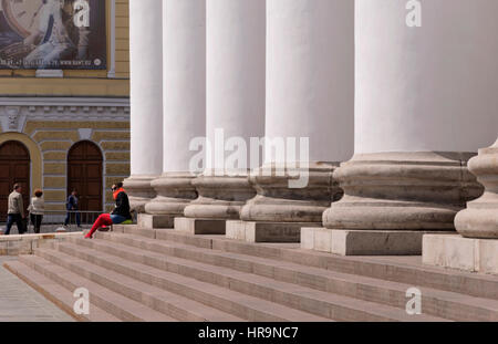 Frammento di una colonna del teatro Bolshoi di Mosca Foto Stock
