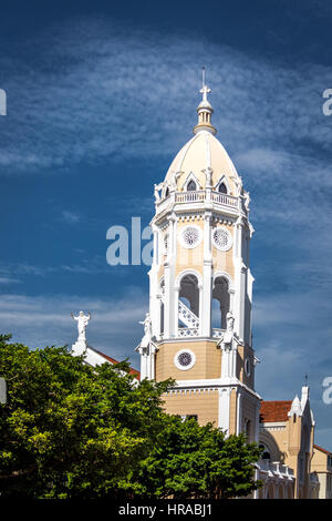 San Francisco de Asis torre della chiesa nel Casco Viejo - Panama City, Panama Foto Stock