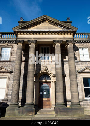 Conyngham Hall grande fine C18 Casa ora un centro business a Knaresborough North Yorkshire, Inghilterra Foto Stock