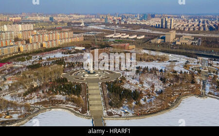 Changchun. 28 Feb, 2017. Foto aeree prese il 28 febbraio, 2017 mostra il Changchun mondo Sculpture Park in Changchun, capitale del nord-est della Cina di provincia di Jilin. Il mondo di Changchun Sculpture Park è stato elencato come un cittadino AAAAA-rated punto panoramico di recente. Il parco ha 440 plus opere di scultura da un totale di 212 paesi e regioni. È stato ufficialmente aperto al pubblico nel 2003 e classificato come uno dei primi nazionale parchi chiave nel 2007. Credito: Xu Chang/Xinhua/Alamy Live News Foto Stock