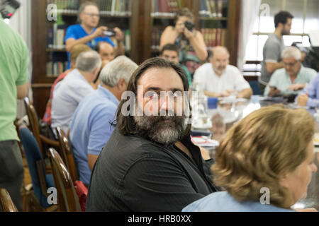 La Plata, Argentina. 28 Feb, 2017. Roberto Baradel e tutti i leader sindacali in occasione della riunione con il governo provinciale. Credito: Federico Julien/Alamy Live News Foto Stock