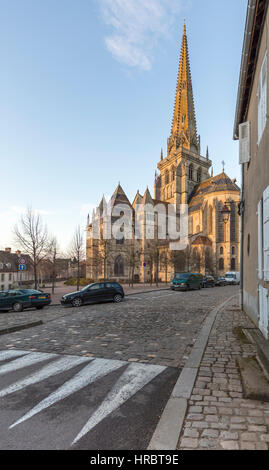 St Lazare, Cattedrale di Autun, Borgogna, Francia Foto Stock