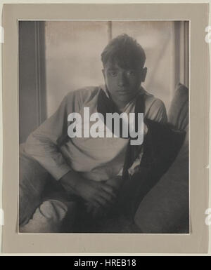 Giorno, Fred Holland (1864-1933) - Tony Costanza in sailor suit Foto Stock