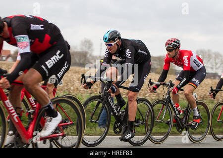 KUURNE, Belgio - 26 febbraio: Ian Stannard (GBR) del Team Sky racing nella chiusura di chilometri a Kuurne-Brussels-Kuurne il 26 febbraio 2017 Foto Stock