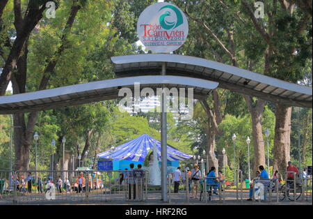 La gente visita Saigon Zoo e i Giardini Botanici in Ho Chi Minh City Vietnam. Foto Stock