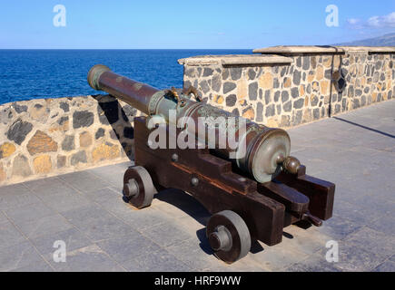 Il cannone, Bateria de Santa Barbara, Puerto de la Cruz, Tenerife, Isole Canarie, Spagna Foto Stock