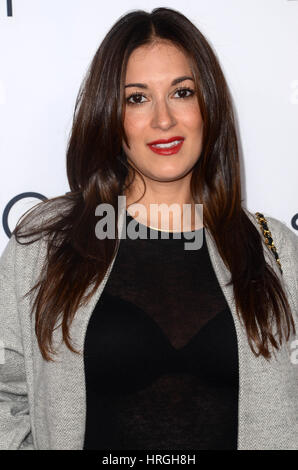 Hollywood, California, USA. 1 Mar, 2017. Angelique Cabral alla premiere di 'L'ultima parola" al ArcLight in Hollywood, la California il 01 marzo 2017. Credito: David Edwards/media/punzone Alamy Live News Foto Stock