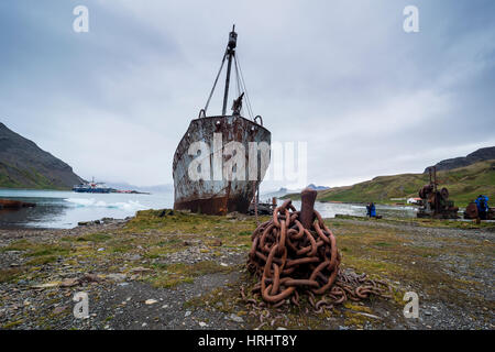 Vecchia nave baleniera, nell'Ex stazione baleniera, Grytviken, Georgia del Sud, l'Antartide, regioni polari Foto Stock