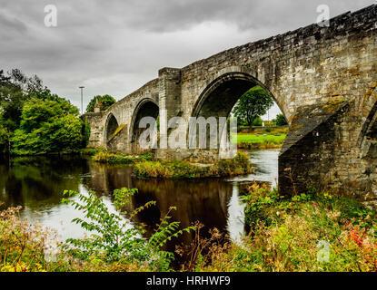 Vista del vecchio ponte di Stirling, Stirling, Scozia, Regno Unito Foto Stock