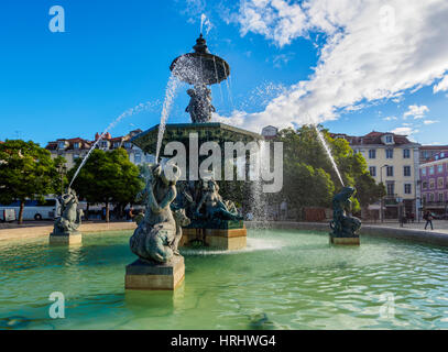 La fontana della Piazza Pedro IV, Lisbona, Portogallo Foto Stock