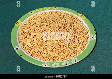 Gustosa namkeen sev fatta con farina di ceci (farina di ceci) Foto Stock