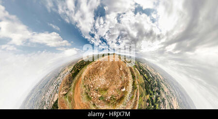 Sentiero di montagna. Splendido panorama mauntain Foto Stock