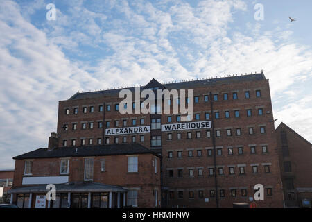 Scene dal bacino principale di Gloucester Docks, la Gran Bretagna è la maggior parte delle porte interne, nell Inghilterra del sud su Gloucester & Shaprness Canal. Foto Stock