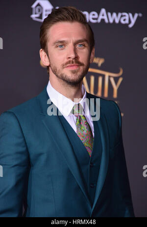 Los Angeles, Stati Uniti d'America. 02Mar, 2017. Dan Stevens 082 presso il Disney s 'La Bella e la Bestia premiere al El Capitan Theatre di Los Angeles. Marzo 2, 2017 Credit: Tsuni / USA/Alamy Live News Foto Stock