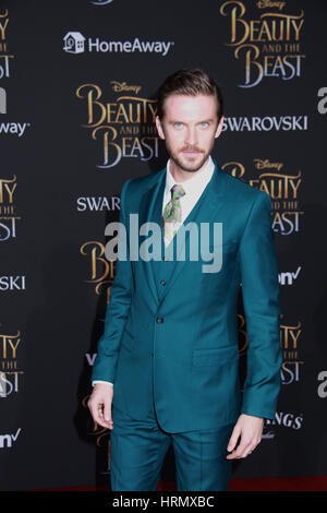 Los Angeles, Stati Uniti d'America. 02Mar, 2017. Dan Stevens 03/02/2017 La prima mondiale di "La Bella e la bestia" tenutasi presso l'El Capitan theater a Hollywood, CA Foto: CronosFoto/Hollywood News Credito: Cronos Foto/Alamy Live News Foto Stock