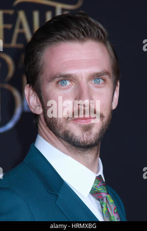 Los Angeles, Stati Uniti d'America. 02Mar, 2017. Dan Stevens 03/02/2017 La prima mondiale di "La Bella e la bestia" tenutasi presso l'El Capitan theater a Hollywood, CA Foto: CronosFoto/Hollywood News Credito: Cronos Foto/Alamy Live News Foto Stock