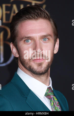 Los Angeles, Stati Uniti d'America. 02Mar, 2017. Dan Stevens 03/02/2017 La prima mondiale di "La Bella e la bestia" tenutasi presso l'El Capitan theater a Hollywood, CA Foto: CronosFoto/Hollywood News Credito: Cronos Foto/Alamy Live News Foto Stock